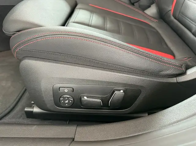 BMW i4 Gran Coupe xDrive M50 81,1kWh  M-Sport Pro Ansicht 10