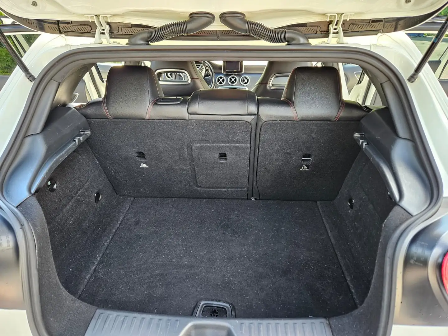 Mercedes-Benz A 220 Classe A - W176 cdi AMG edition Bianco - 2