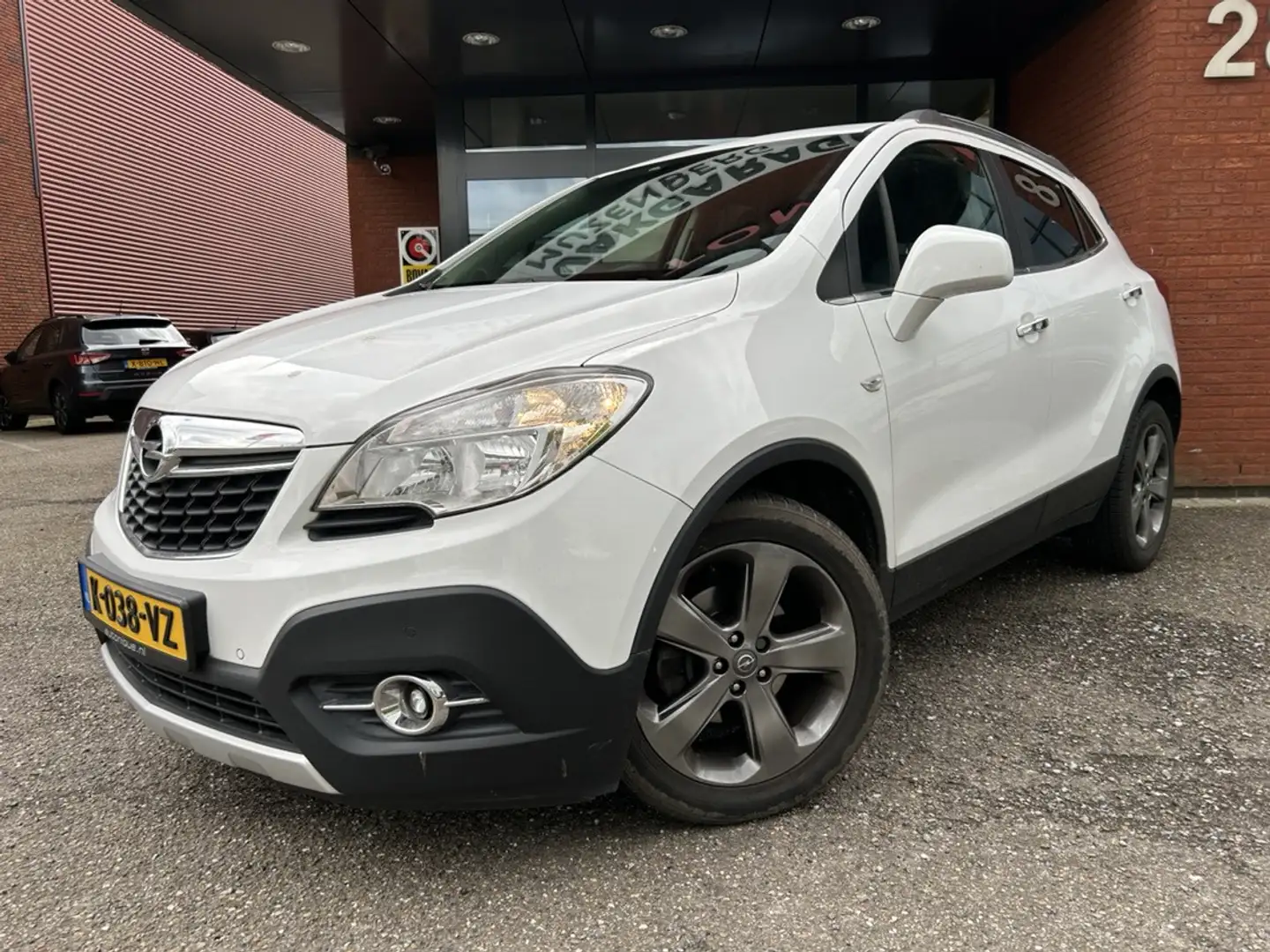 Opel Mokka 1.4 T Cosmo // NAVI // CLIMA // CAMERA // HALF-LED Wit - 2
