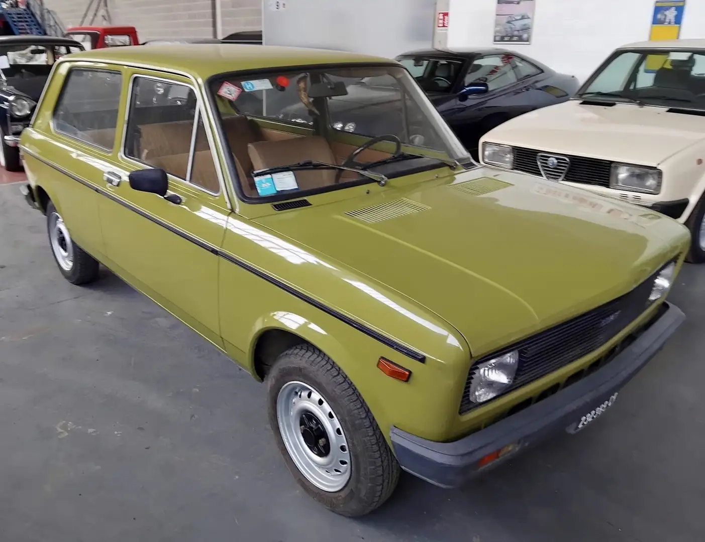 Fiat 128 Panorama Зелений - 1