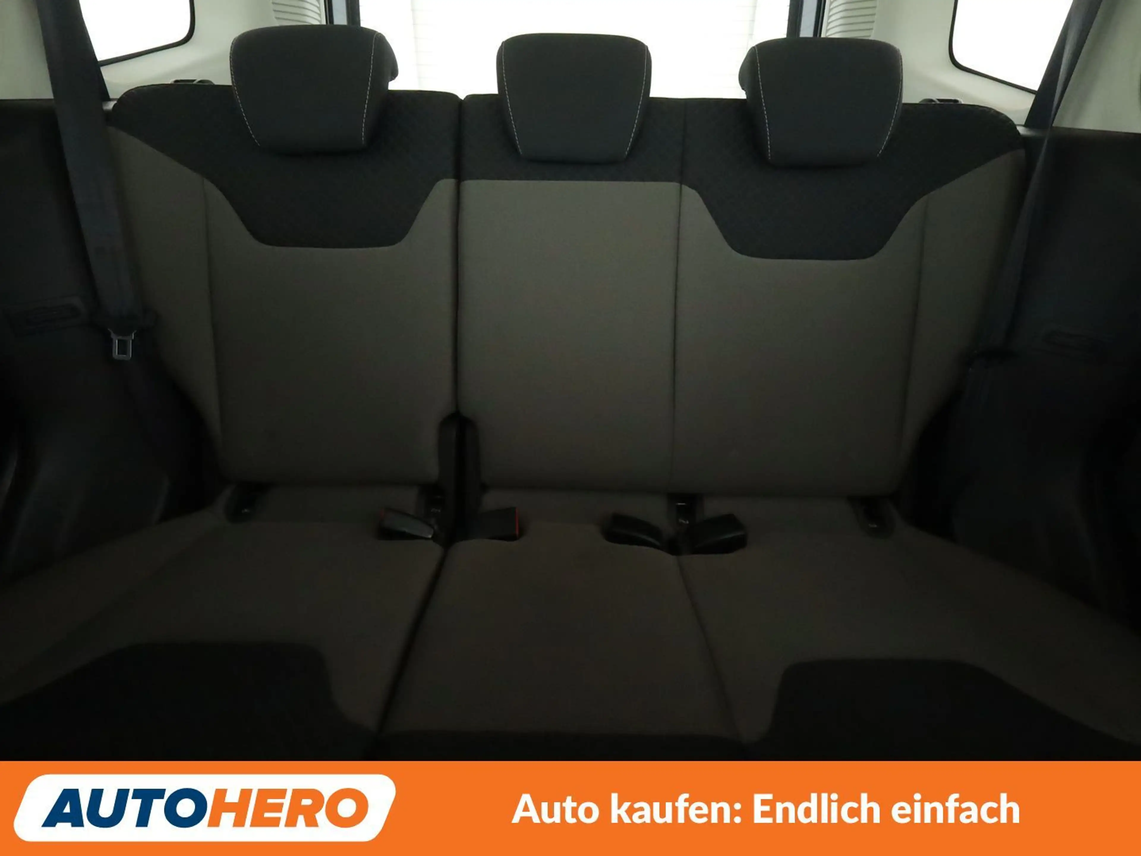 Ford Tourneo 1.0 EcoBoost Titanium*PDC*SHZ*KLIMA*TEMPO* — photo 15