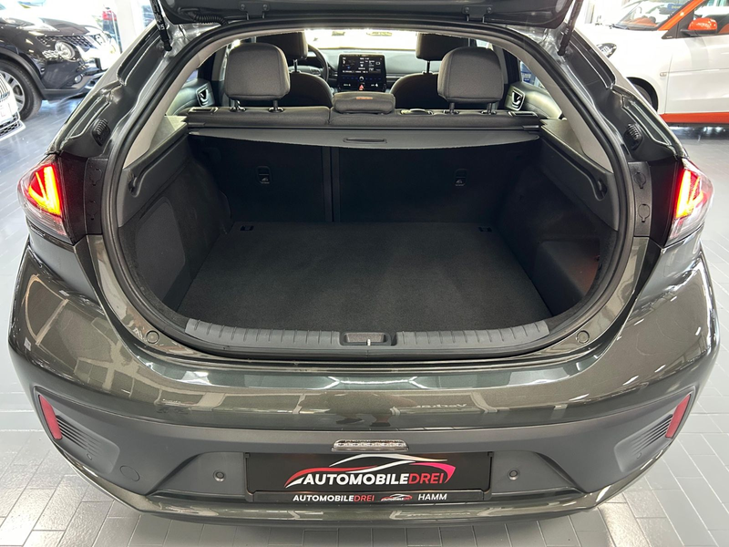 Hyundai IONIQ Ioniq Style Plug-In Hybrid — photo 12