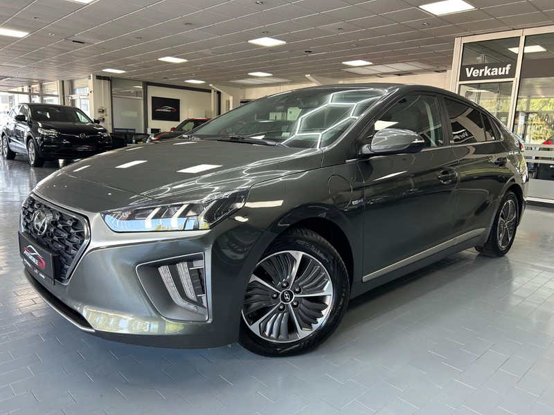 Hyundai IONIQ Ioniq Style Plug-In Hybrid