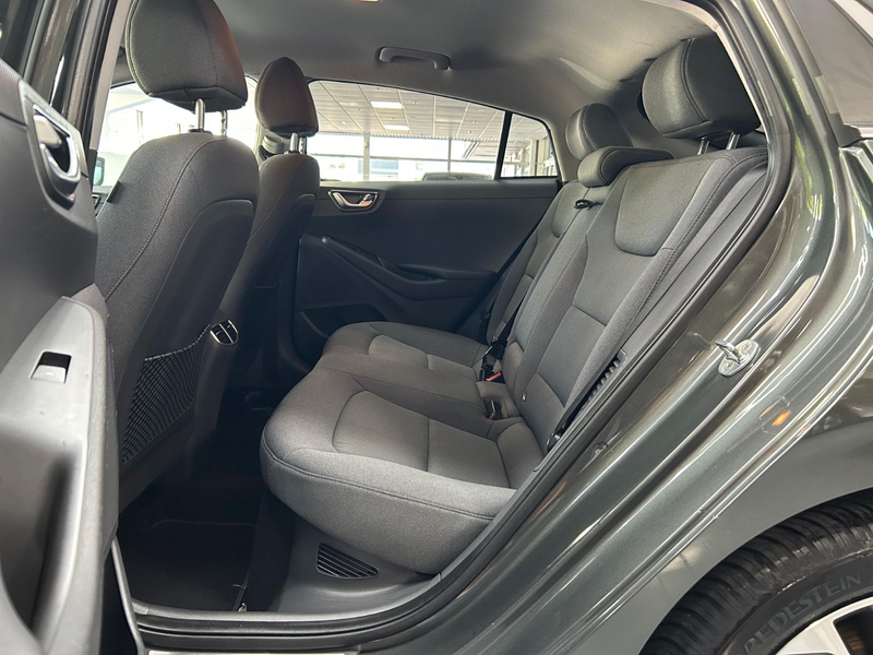 Hyundai IONIQ Ioniq Style Plug-In Hybrid — photo 15