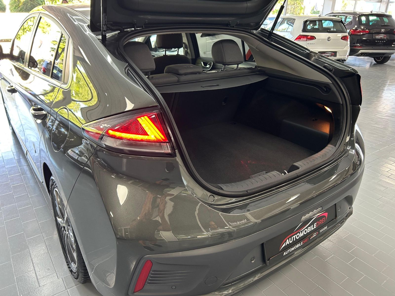 Hyundai IONIQ Ioniq Style Plug-In Hybrid — photo 11