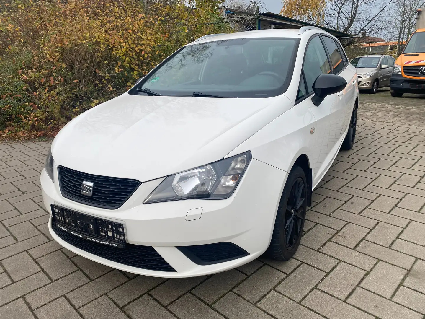 SEAT Ibiza Style Weiß - 1