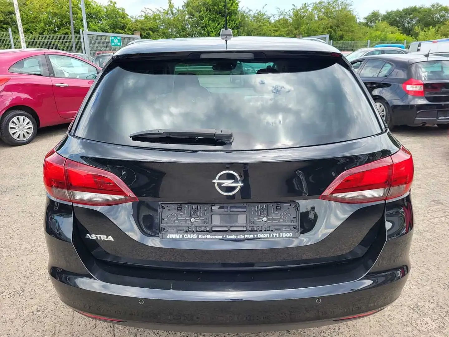 Opel Astra Sports Tourer Diesel 1.5 D Start/Stop Tourer Schwarz - 2
