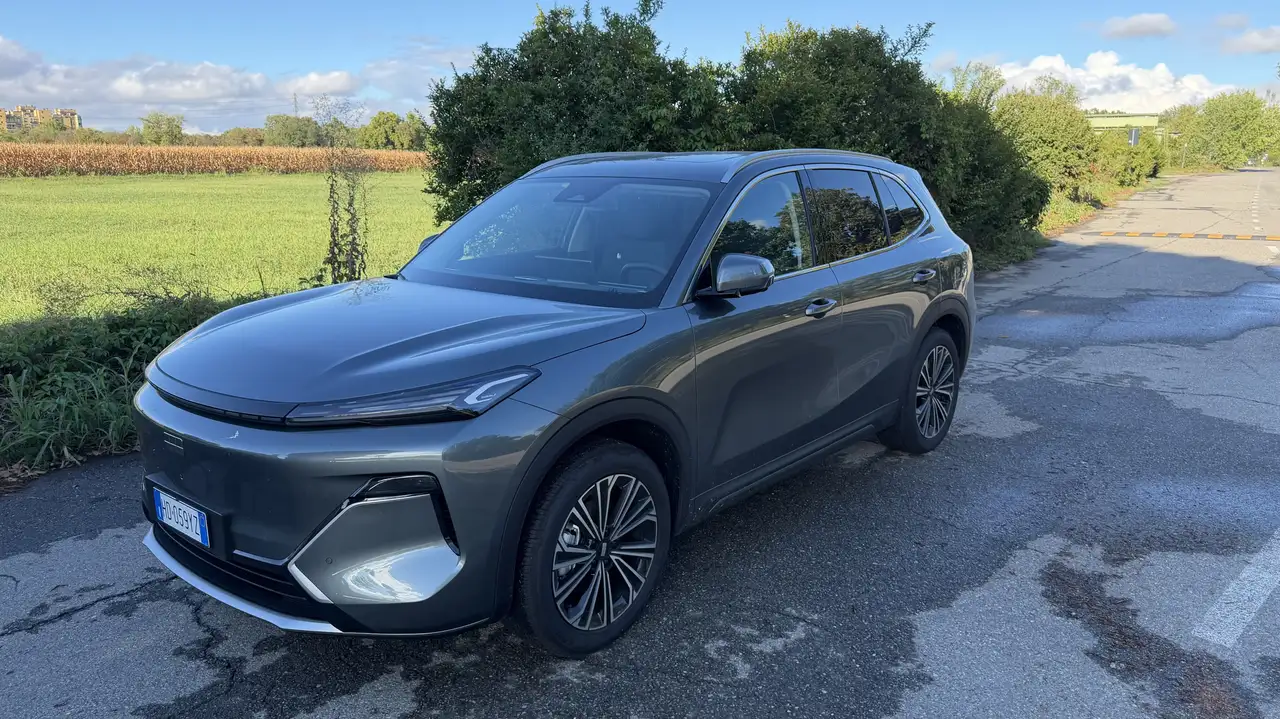 Geely Starray EM-i 2026