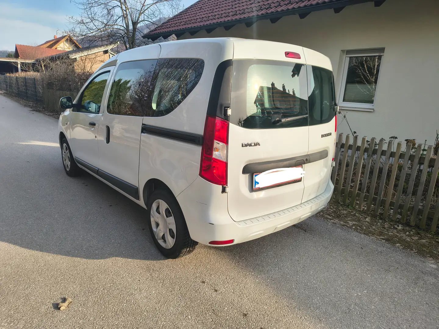 Dacia Dokker Dokker Supreme dCi 75 S Weiß - 2