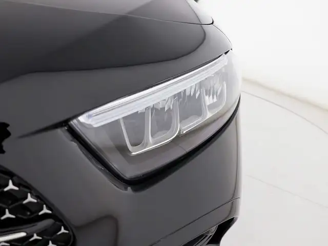 Mercedes-Benz A-Class view 8