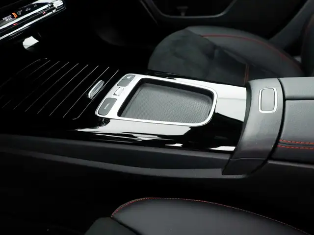 Mercedes-Benz A-Class view 18