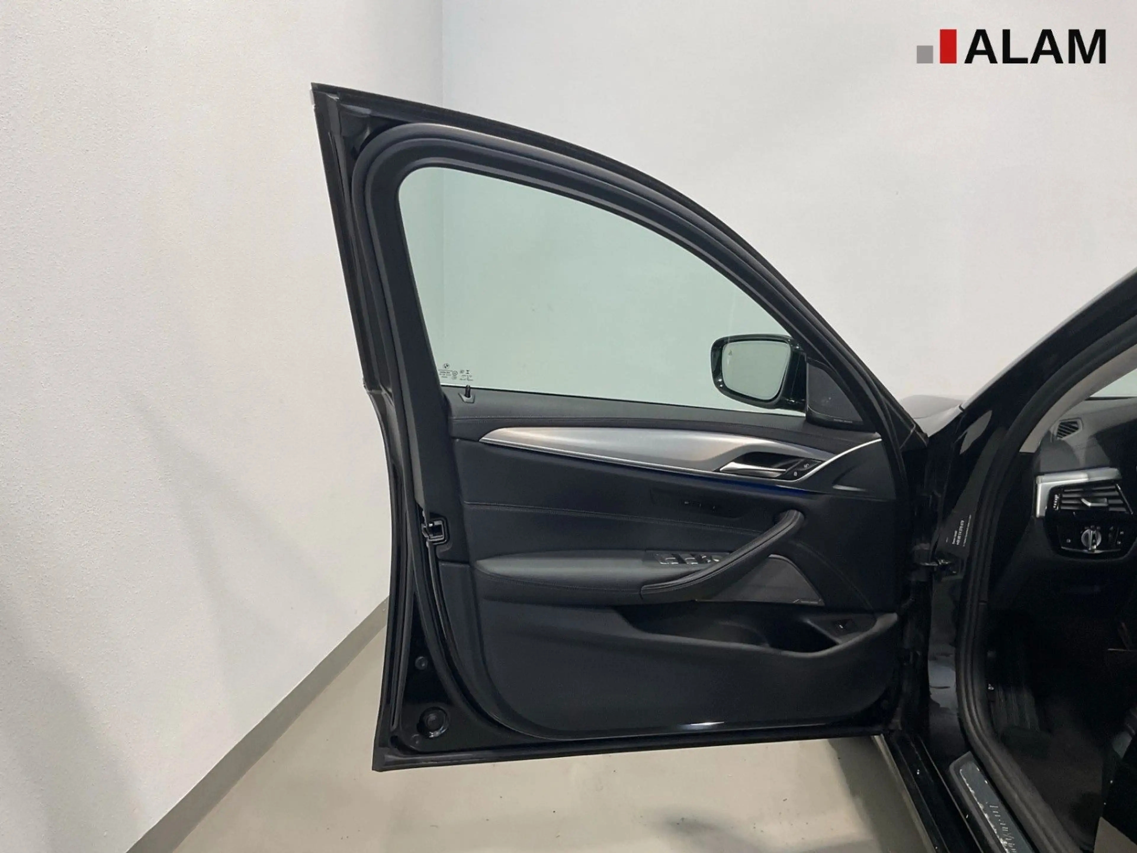 BMW 540 d xDrive Luxury Line ACC HUD H&K Lane Laser — photo 12