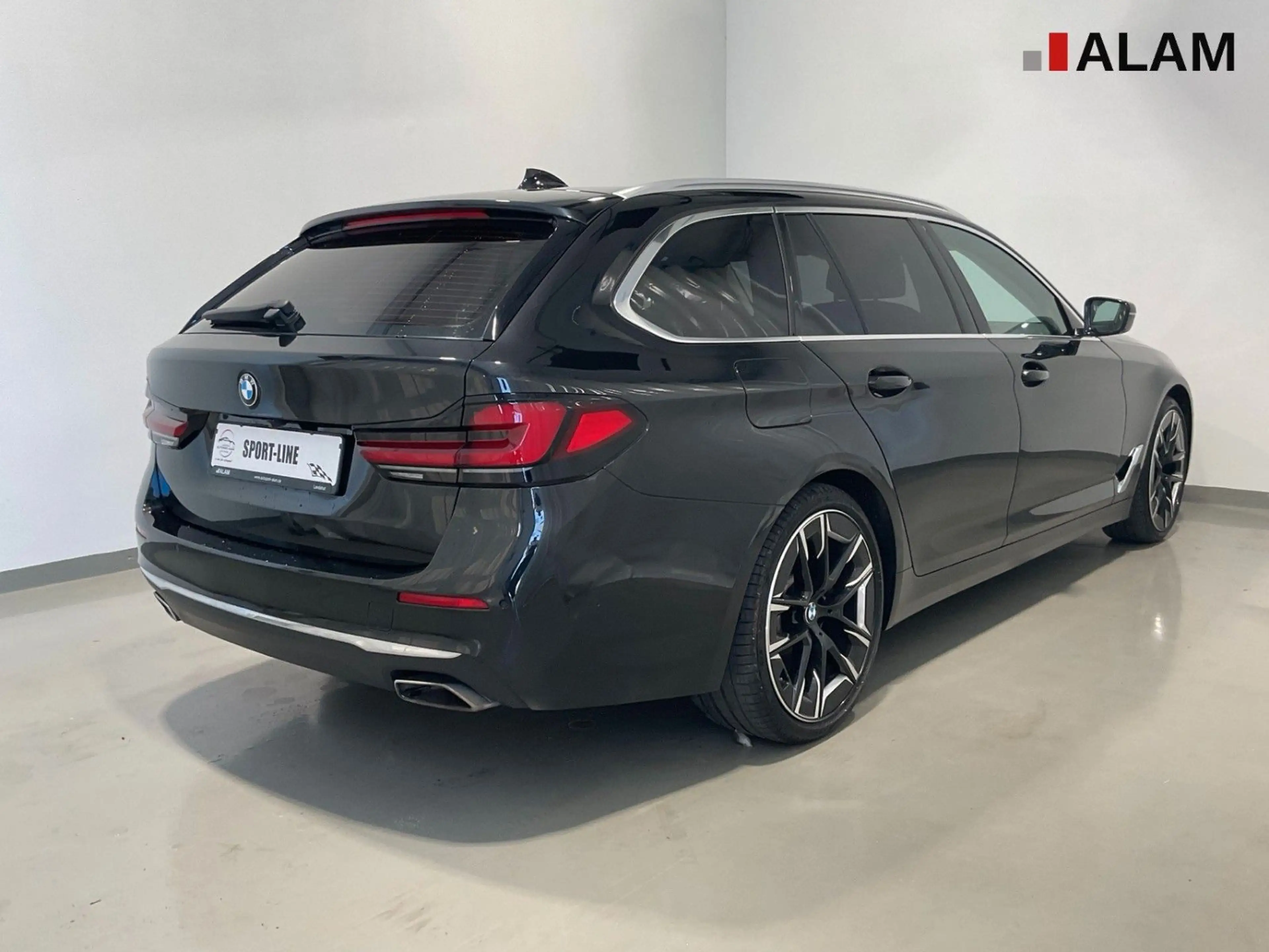 BMW 540 d xDrive Luxury Line ACC HUD H&K Lane Laser — photo 4