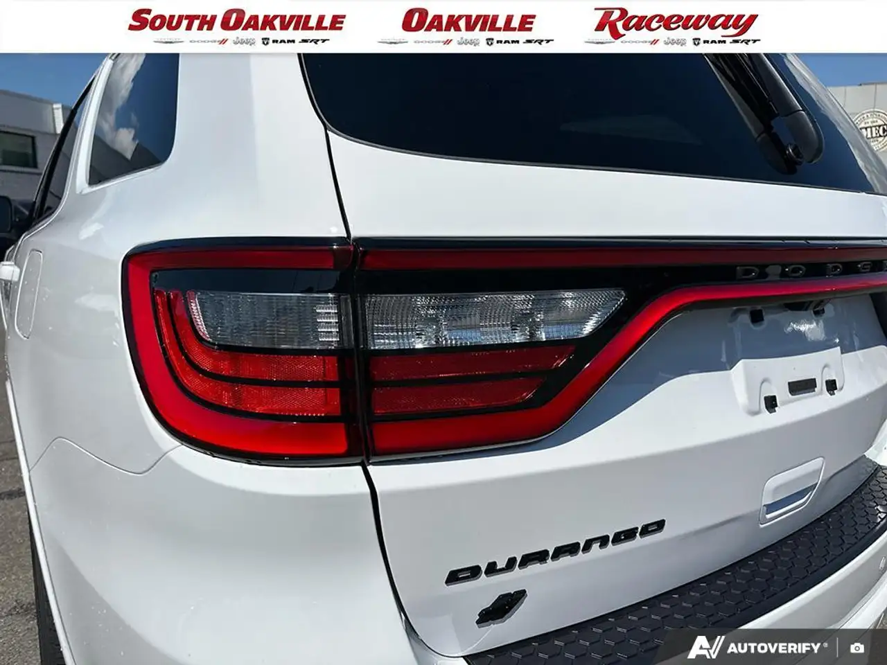 Dodge Durango снимка Dodge Durango