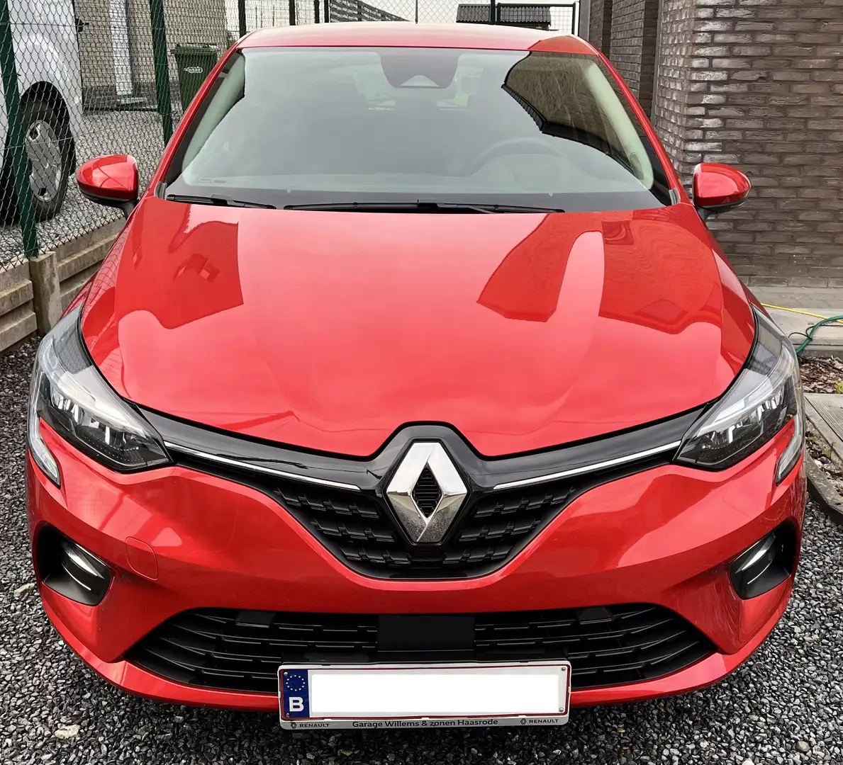 Renault Clio Clio TCe 90ZEN Rouge - 1