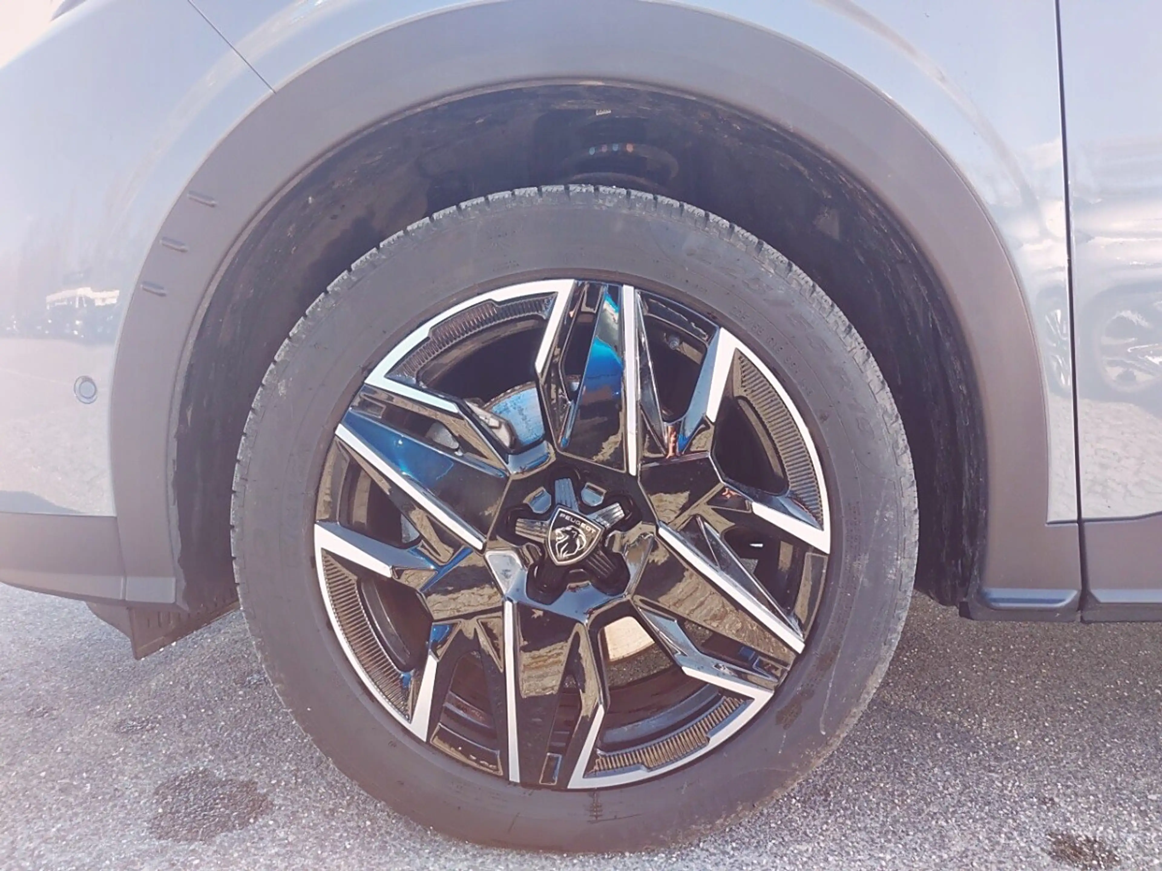 Peugeot 5008 mHEV 145 e-DCS6 Aut. — photo 11