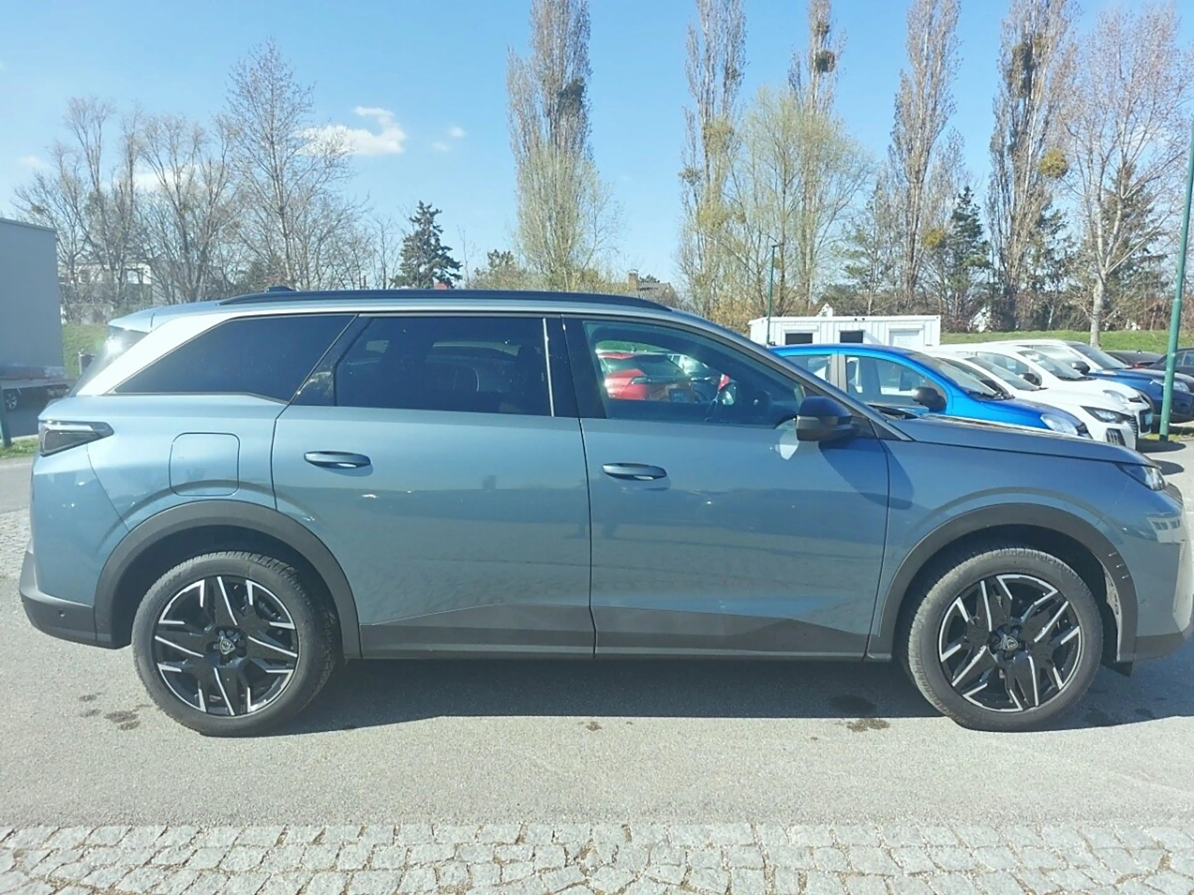 Peugeot 5008 mHEV 145 e-DCS6 Aut. — photo 4