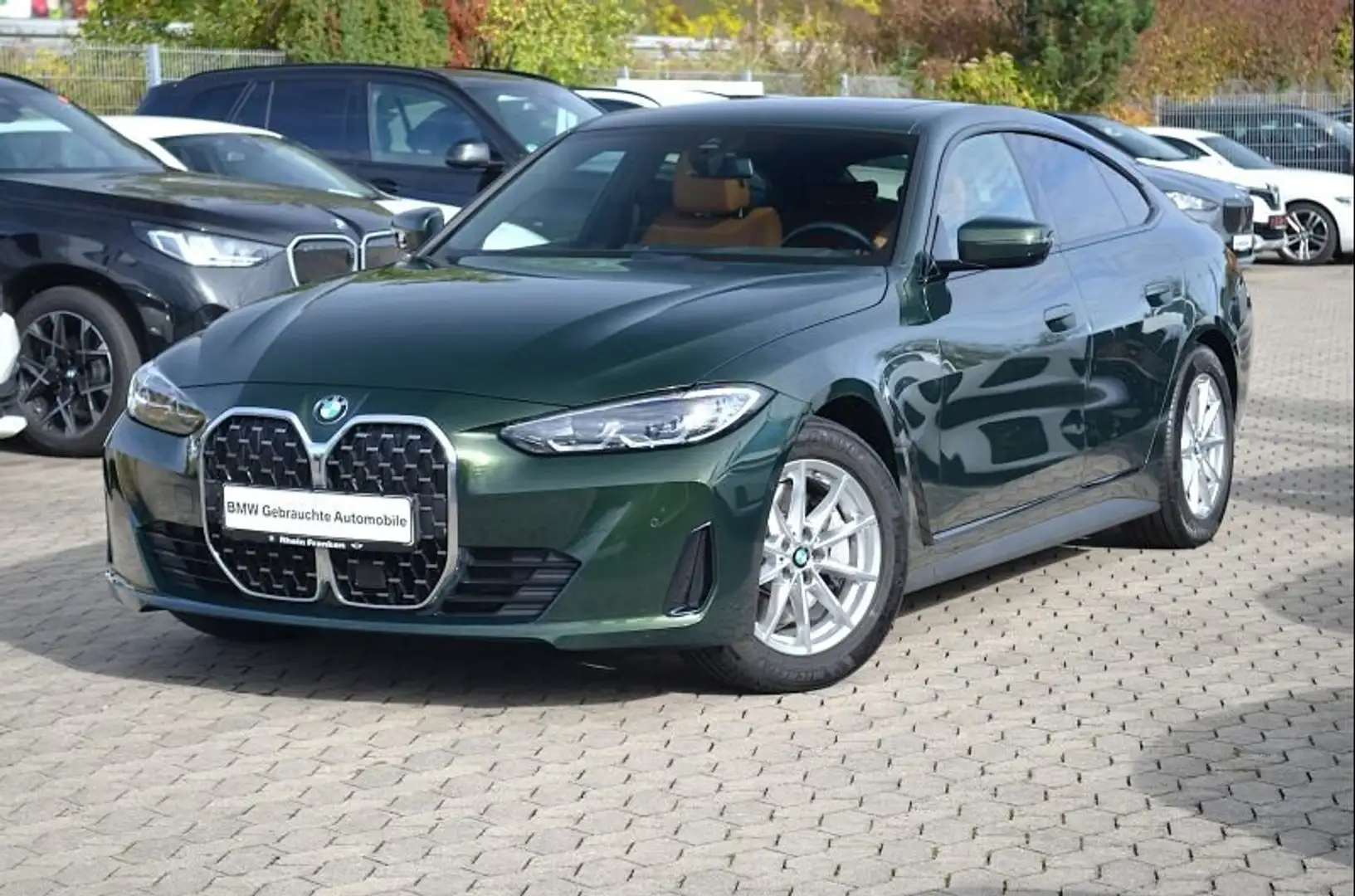 BMW 430 i Gran Coupé LiveCptProf.LED.Kamera.Glasdach Grün - 2