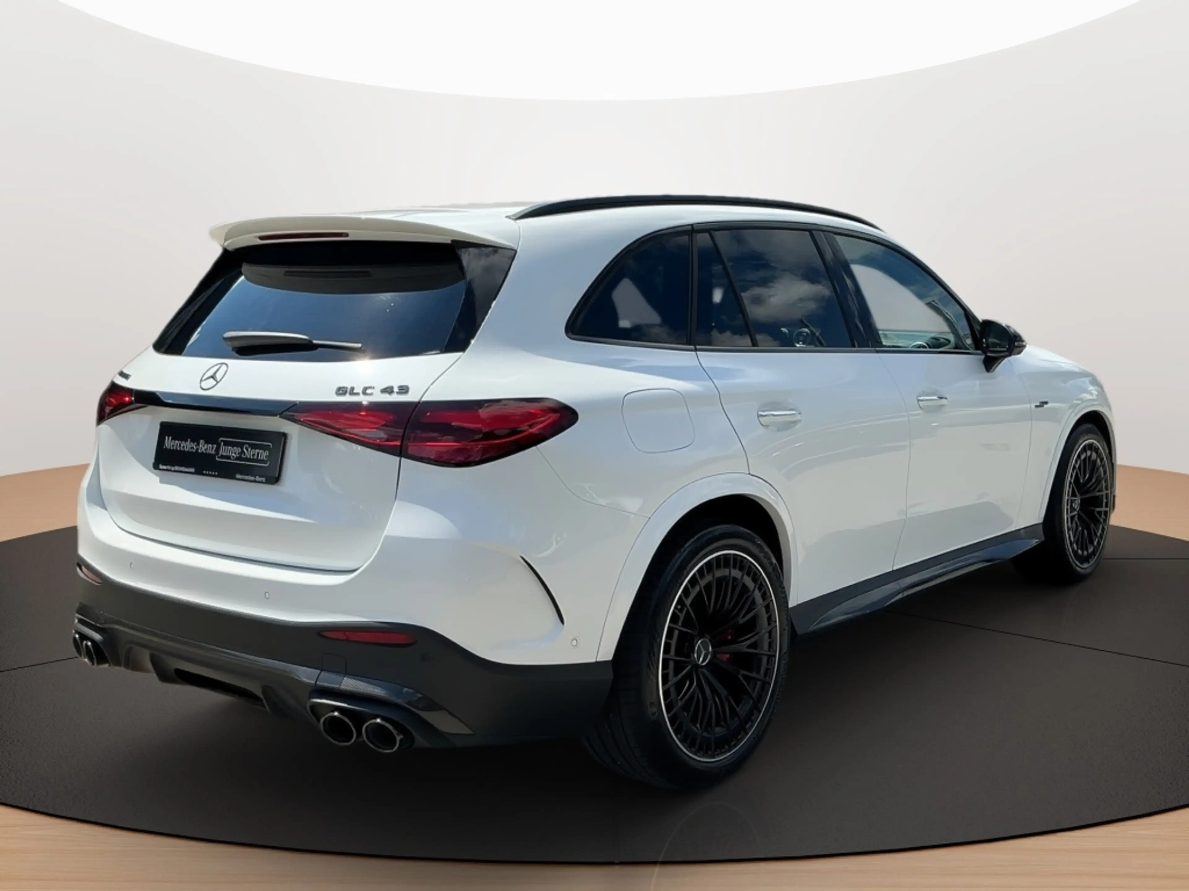 Mercedes-Benz GLC 43 AMG GLC 43 4M AMG PREM+ PERFSITZ DYN+CARBON PANO AHK — photo 7