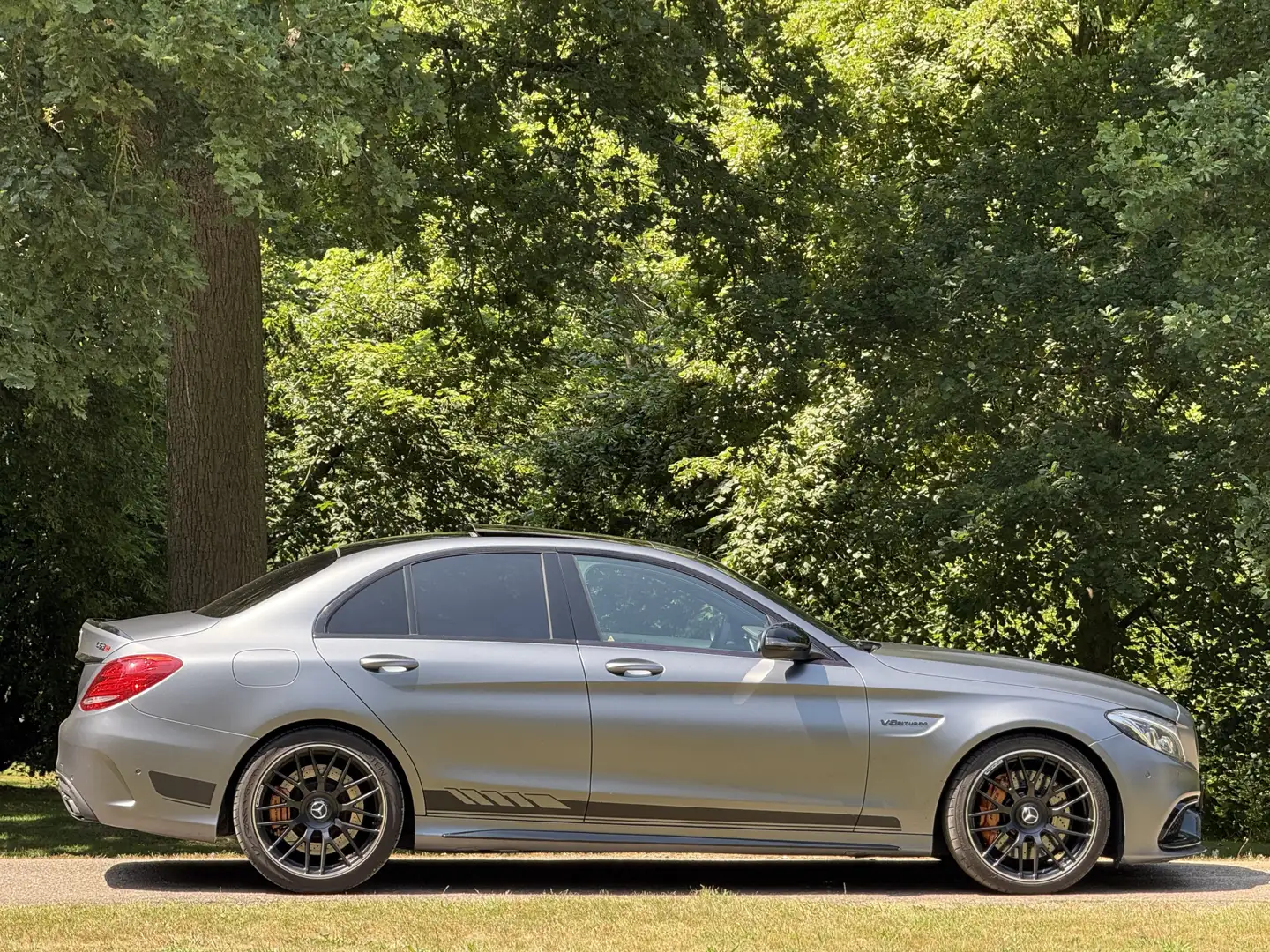 Mercedes-Benz C-klasse AMG C63s 600pk Grijs - 2