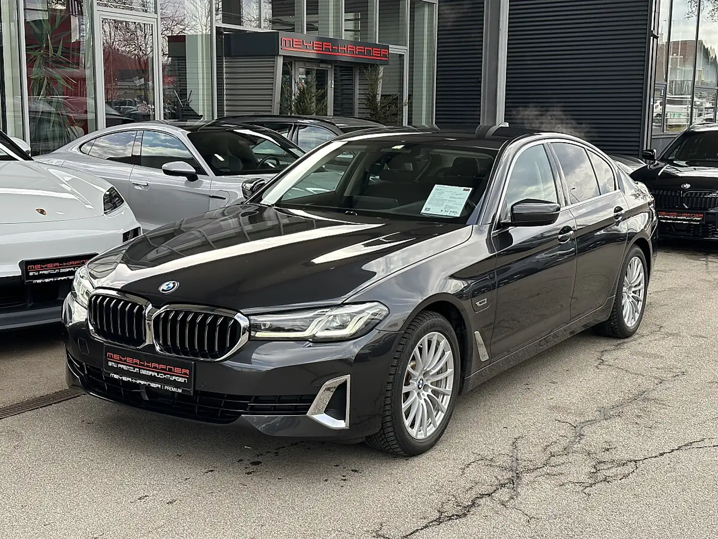 BMW 530 e PHEV xDrive Luxury Line Aut. / Head Up / Soft... Grau - 1