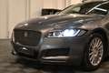 Jaguar XF XF 2.0 D / PANORAMA / CAMERA / CARPLAY / FULL !! Gris - thumbnail 3