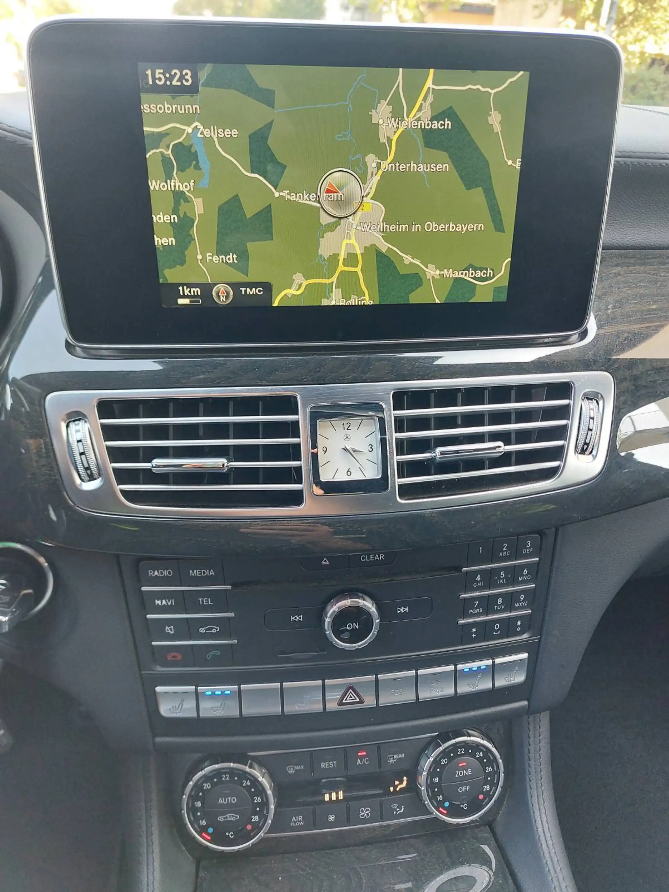 Mercedes-Benz CLS 350 d 4Matic BlueTEC  AMG Sportpaket — photo 13