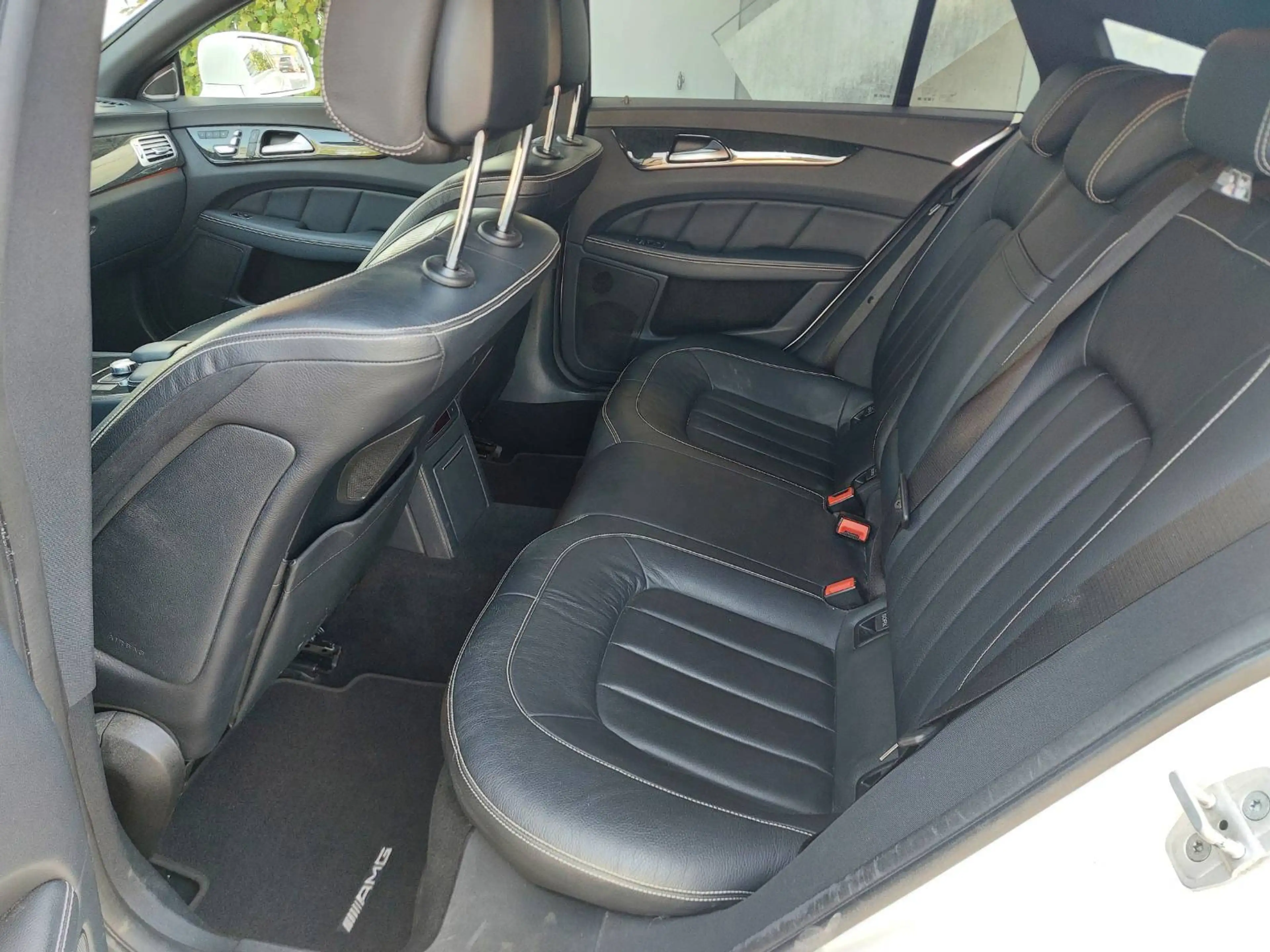 Mercedes-Benz CLS 350 d 4Matic BlueTEC  AMG Sportpaket — photo 15