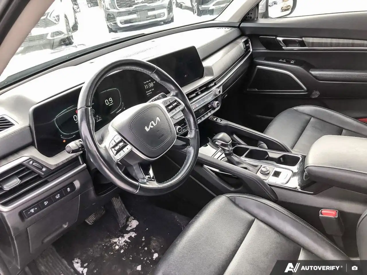 Kia Telluride снимка Kia Telluride