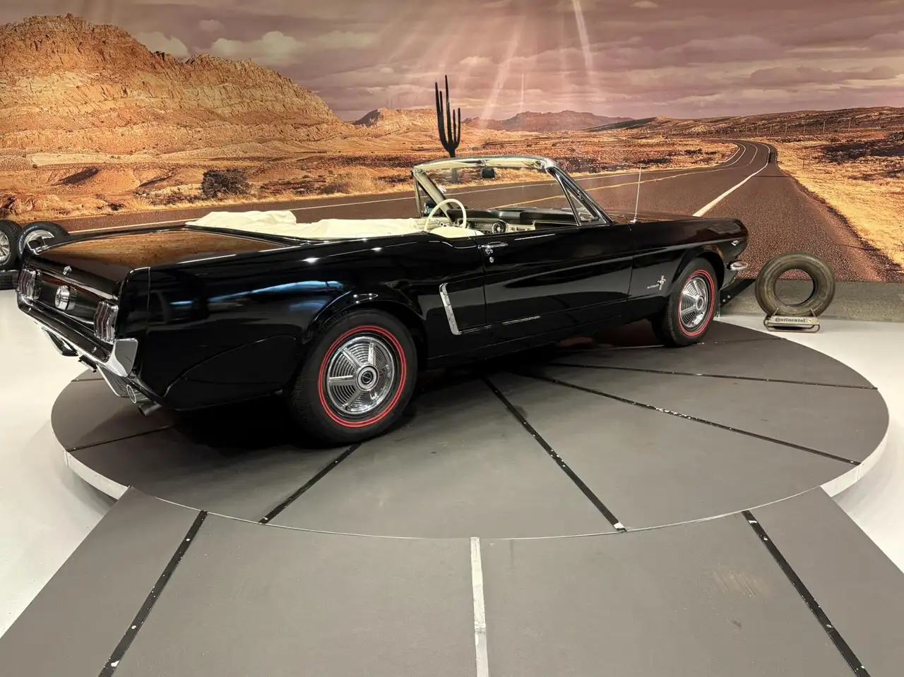 Ford Mustang Convertible, foto 11
