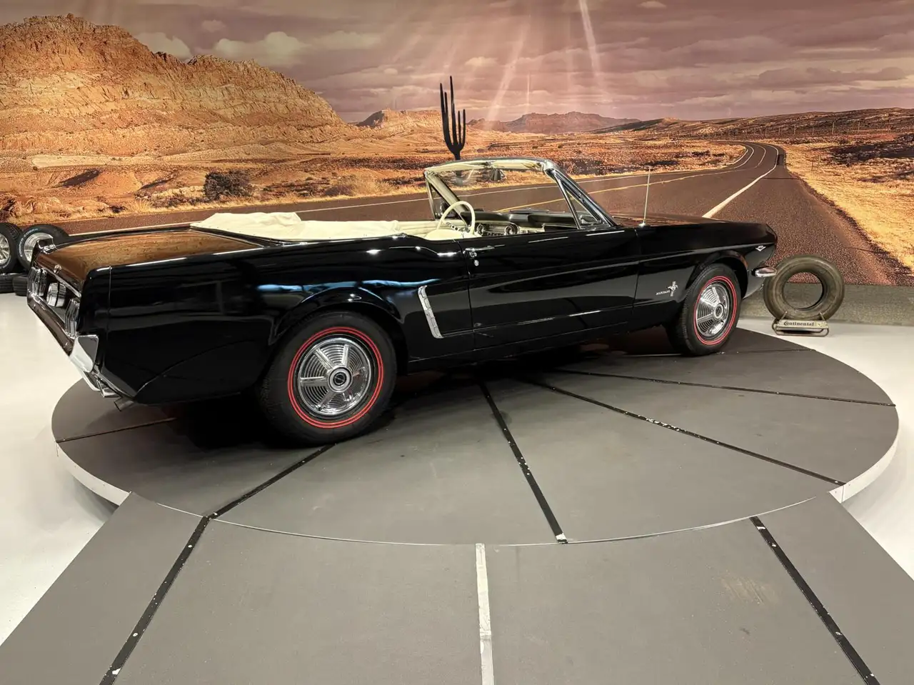 Ford Mustang Convertible, foto 8