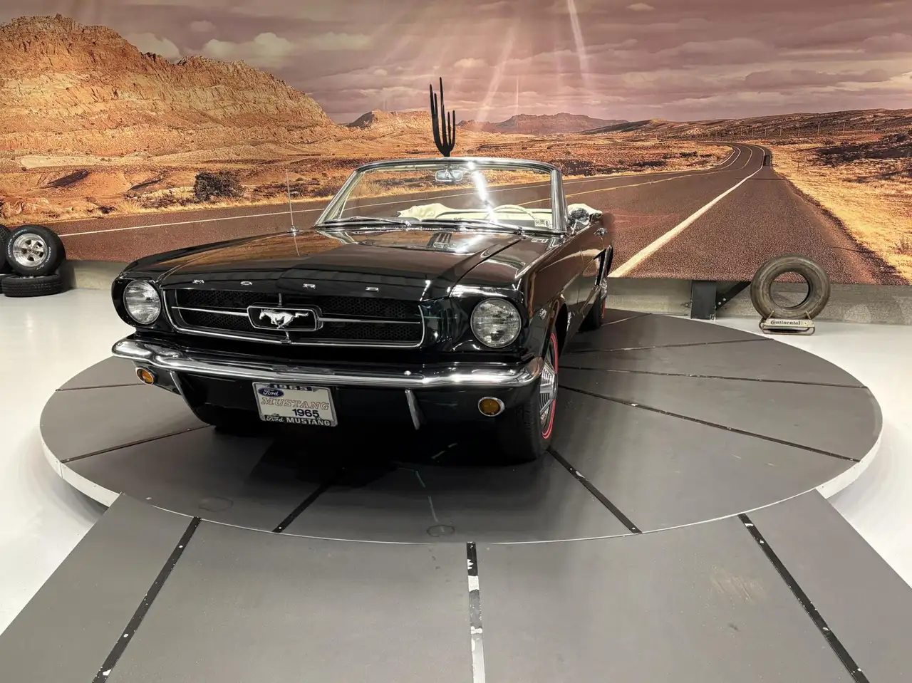 Ford Mustang Convertible, foto 6