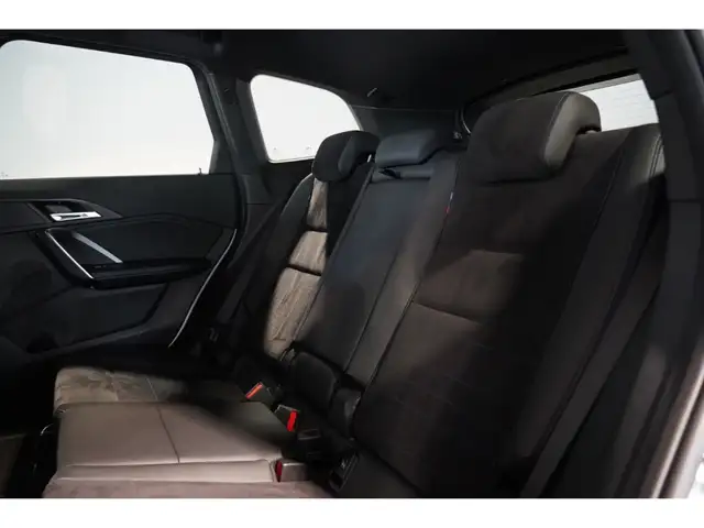 BMW X1 view 11