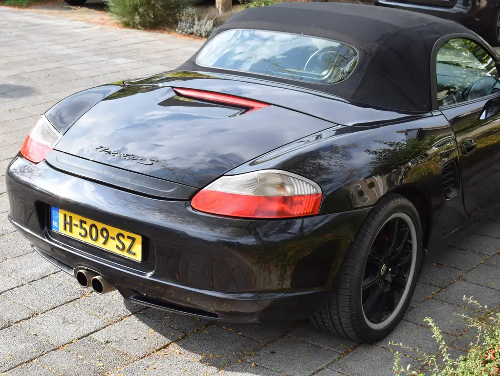 Porsche Boxster 2004 из Европы — купить под ключ