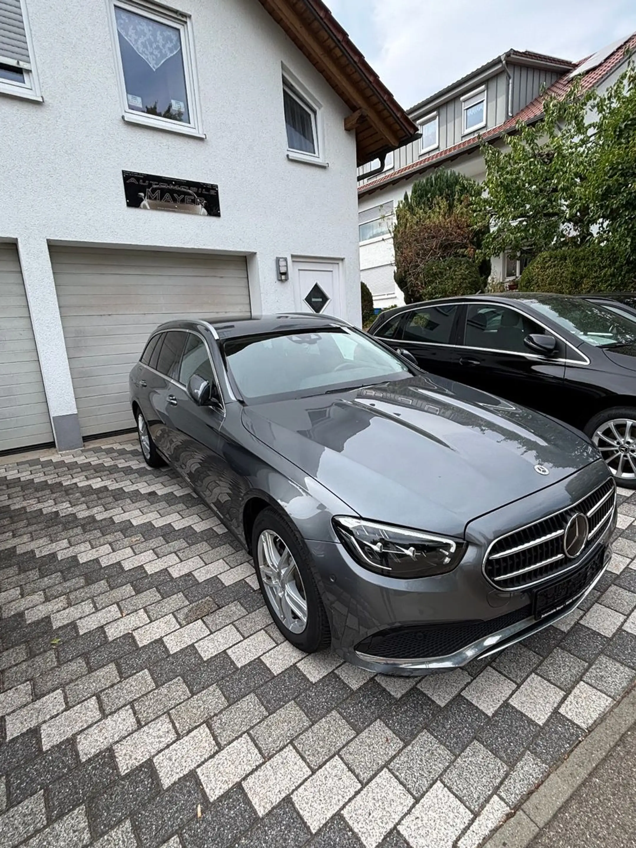 Mercedes-Benz E 220 d T Modell AVANTGARDE — photo 4