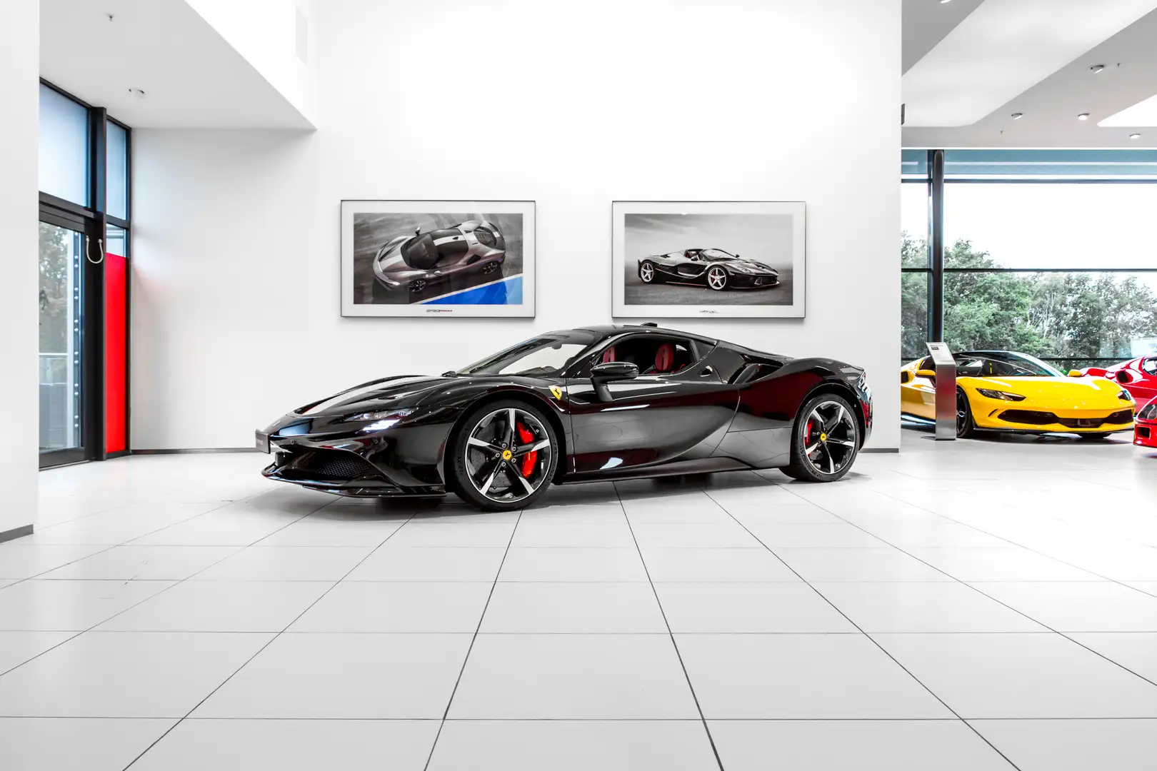 Ferrari SF90 Stradale ~Ferrari Munsterhuis~ Černá - 2