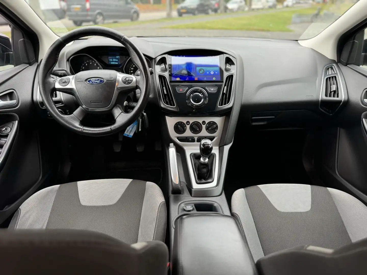 Ford Focus Wagon 1.0 EcoB. Titanium 125PK NAVI BLUETOOTH Noir - 2