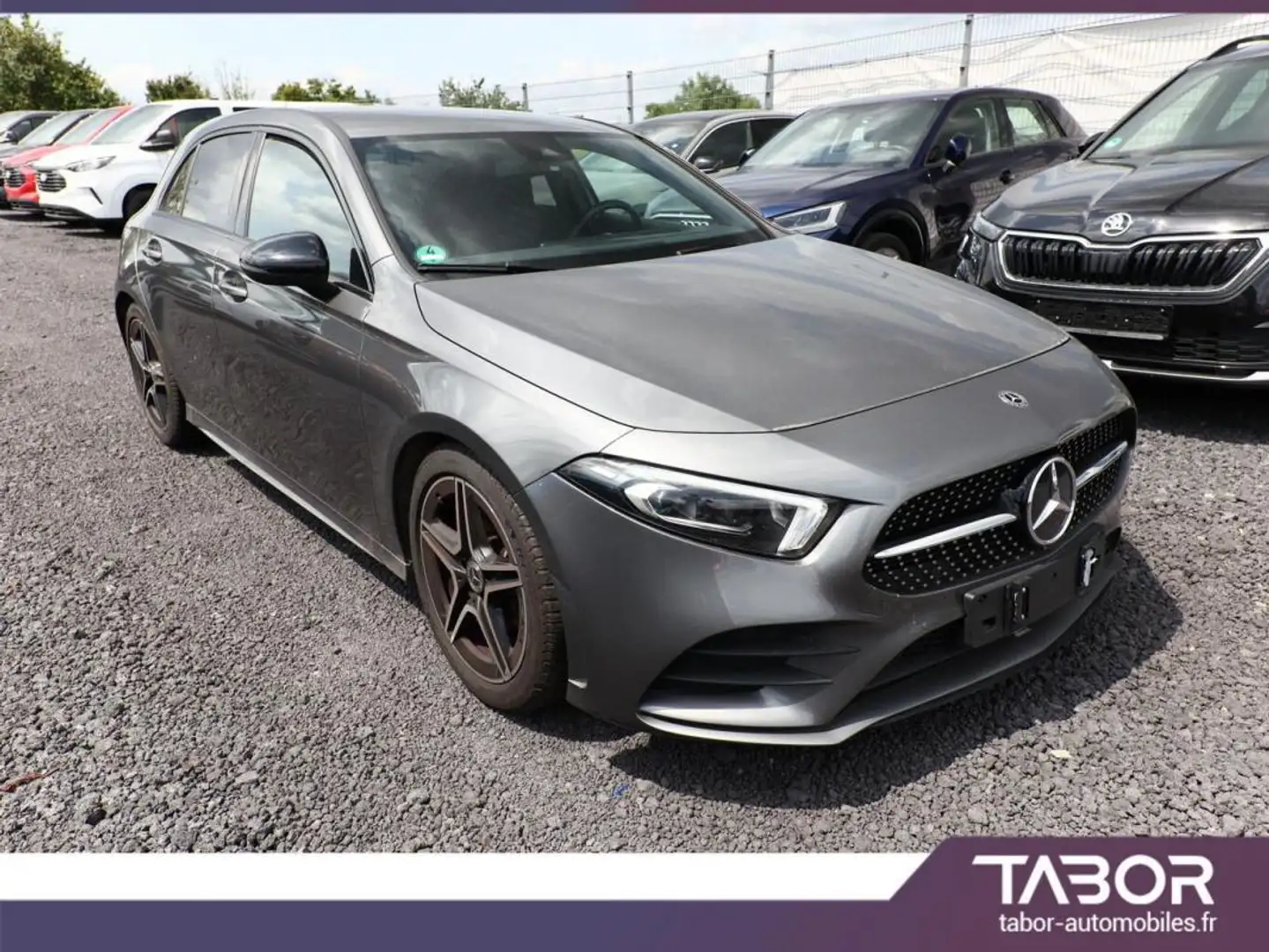 Mercedes-Benz A 200 200 DCT AMG Line LED Gris - 2