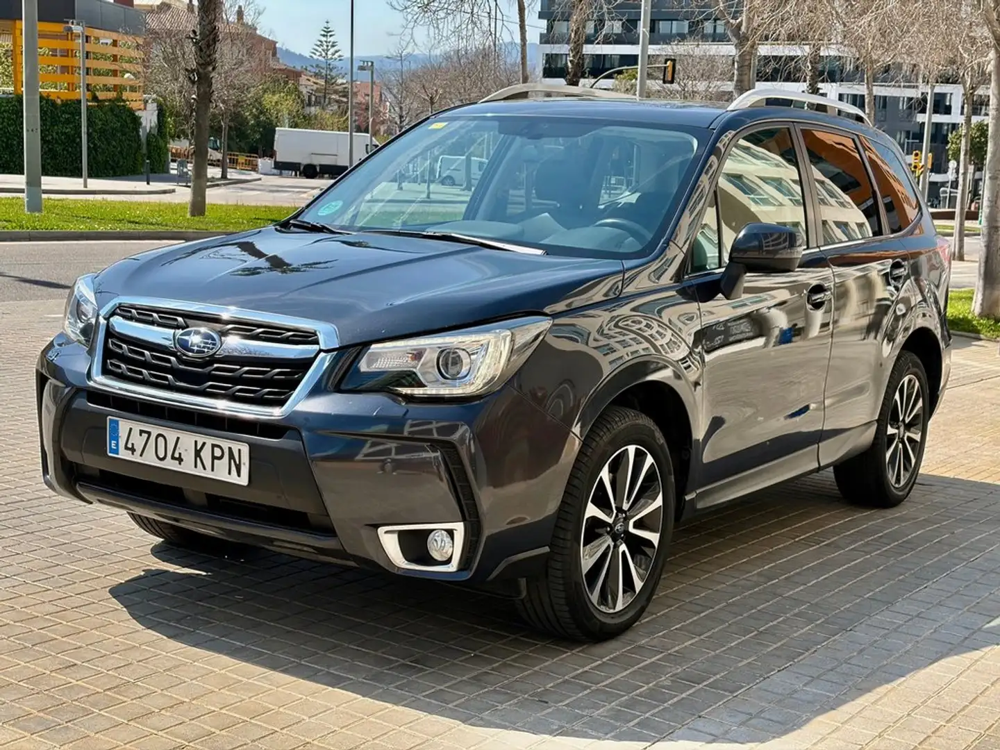 Subaru Forester 2.0 Lineartronic Executive Plus Negro - 2