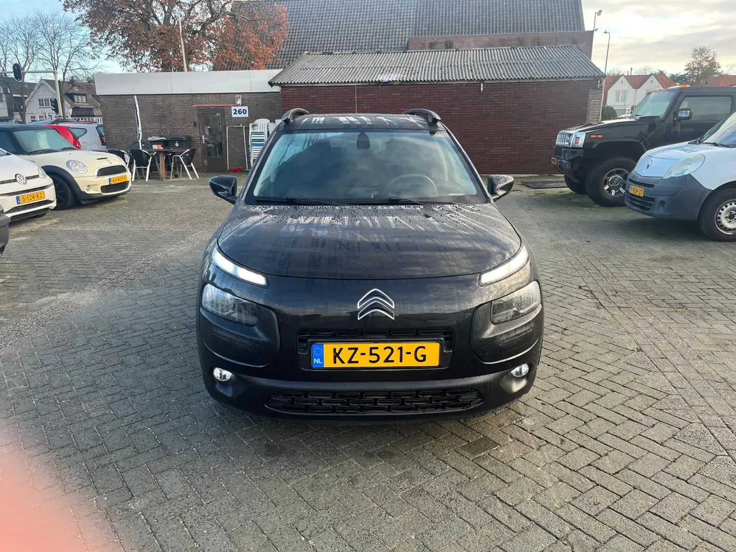 Citroen C4 Cactus 1.2 PureTech Shine gereviseerd motor nieuwe koppel Noir - 1
