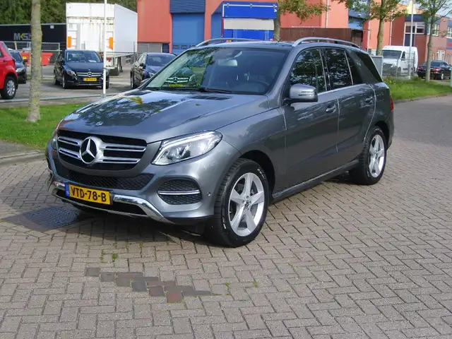Mercedes-Benz GLE 350 D 4 Matic luchtvering Grijs kenteken