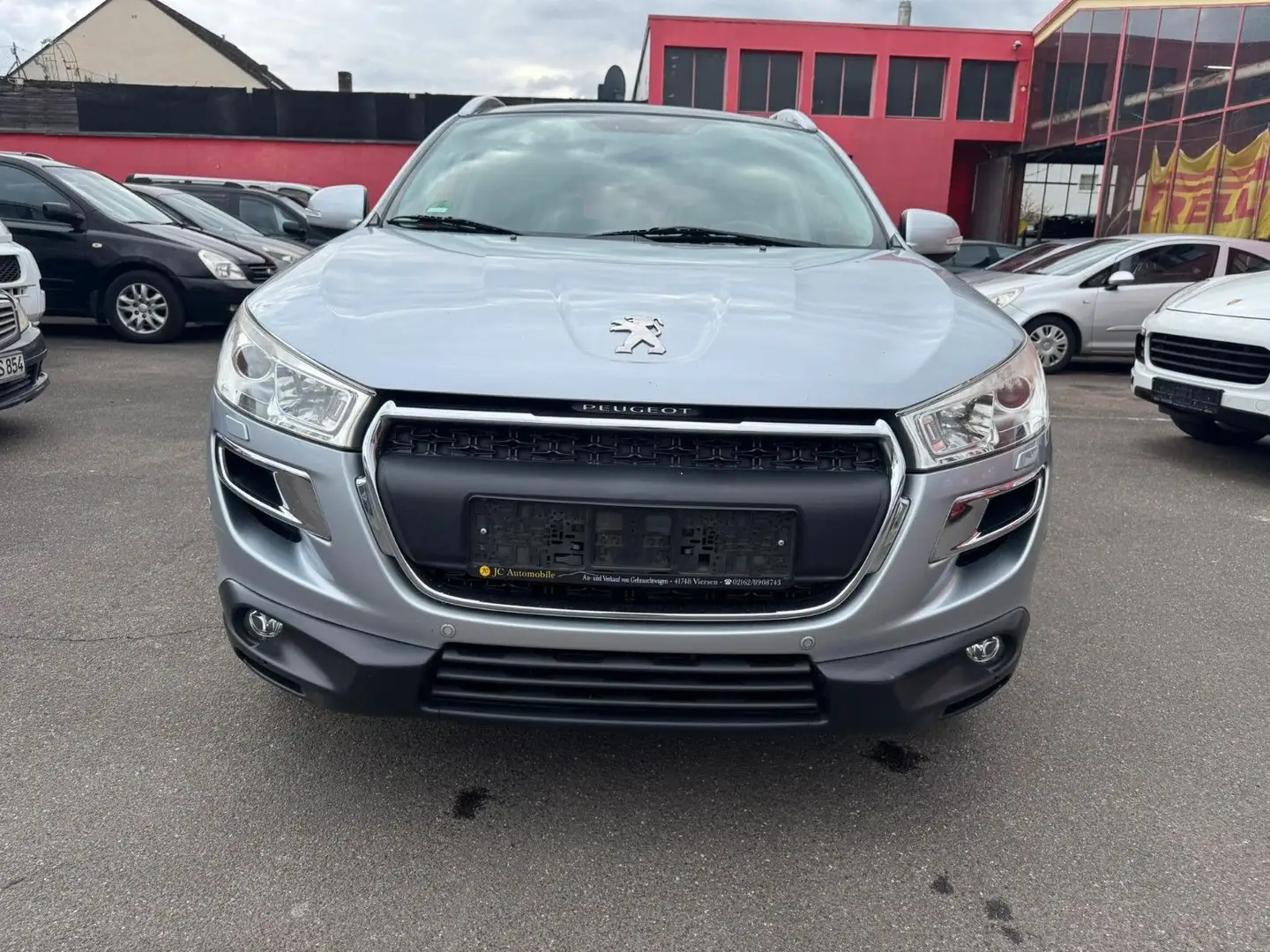 Peugeot 4008 Allure 4WD Plateado - 2
