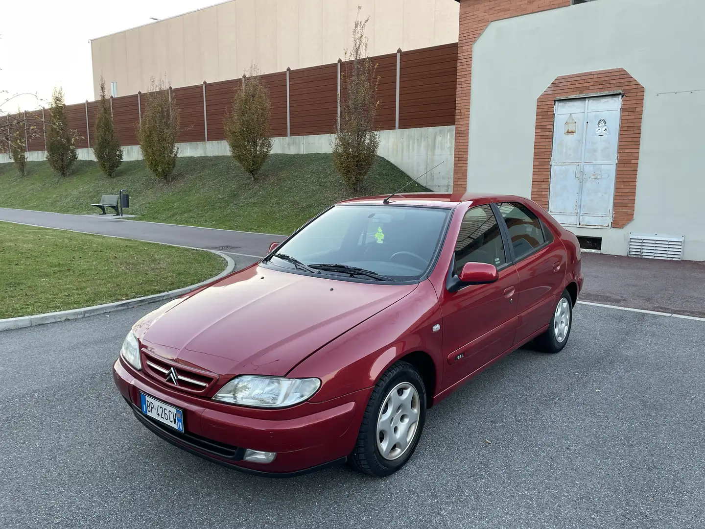 Citroen Xsara 1.4 Millesime Rouge - 1