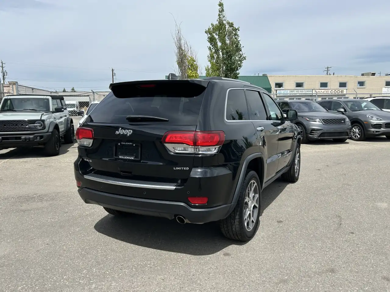 Jeep Grand Cherokee снимка Jeep Grand Cherokee