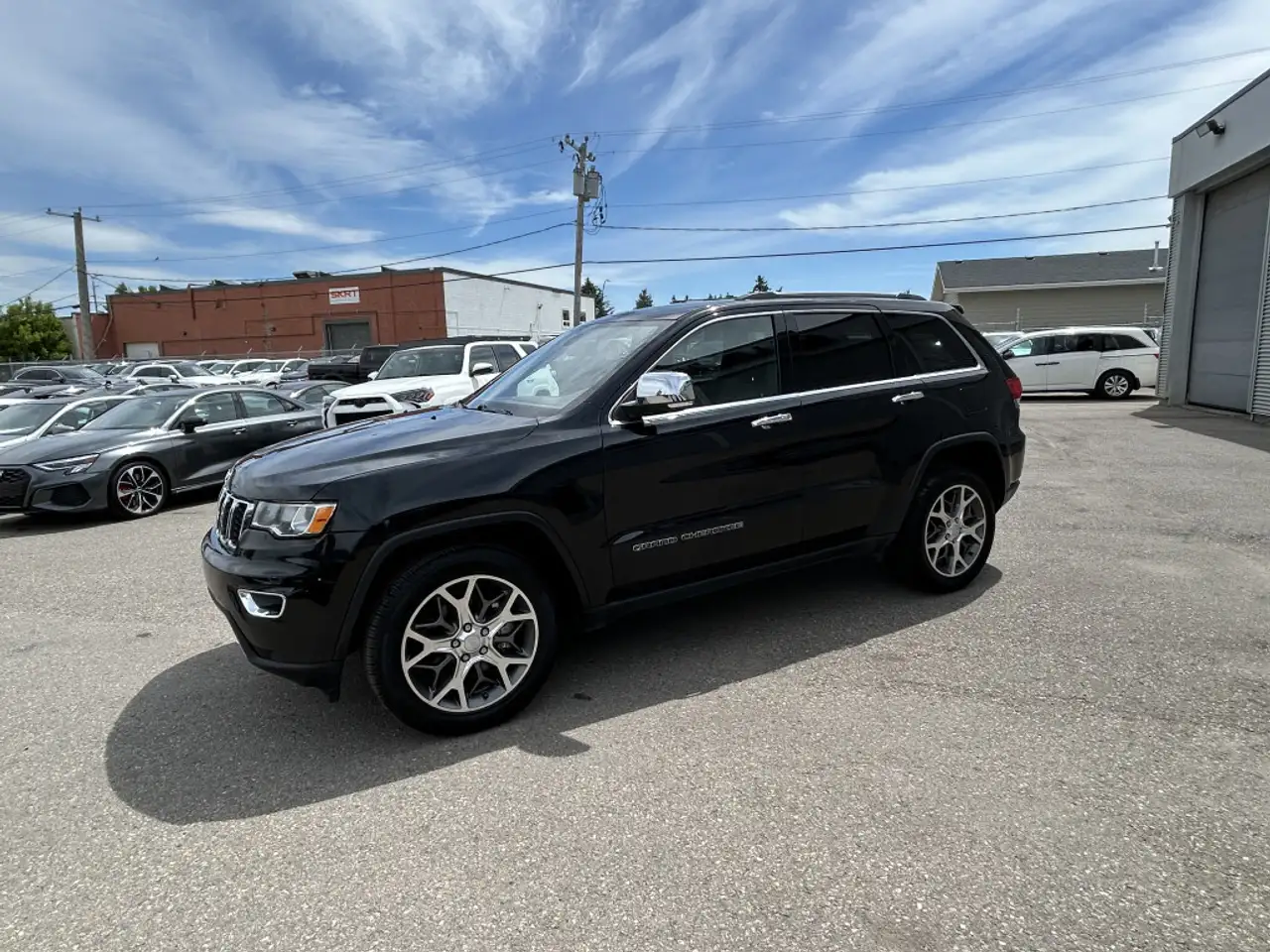 Jeep Grand Cherokee снимка Jeep Grand Cherokee