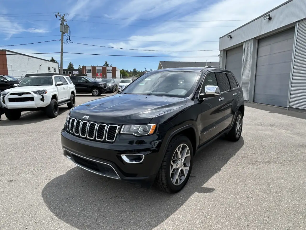 Jeep Grand Cherokee снимка Jeep Grand Cherokee