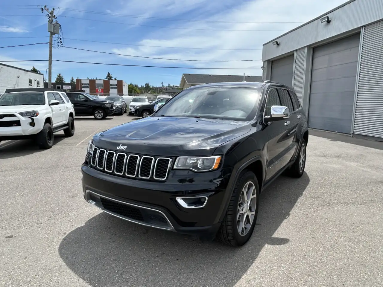 Jeep Grand Cherokee снимка Jeep Grand Cherokee