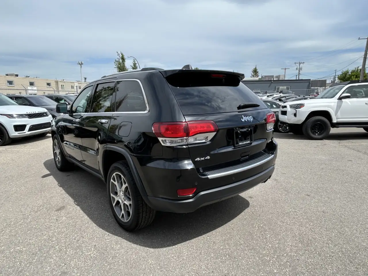 Jeep Grand Cherokee снимка Jeep Grand Cherokee