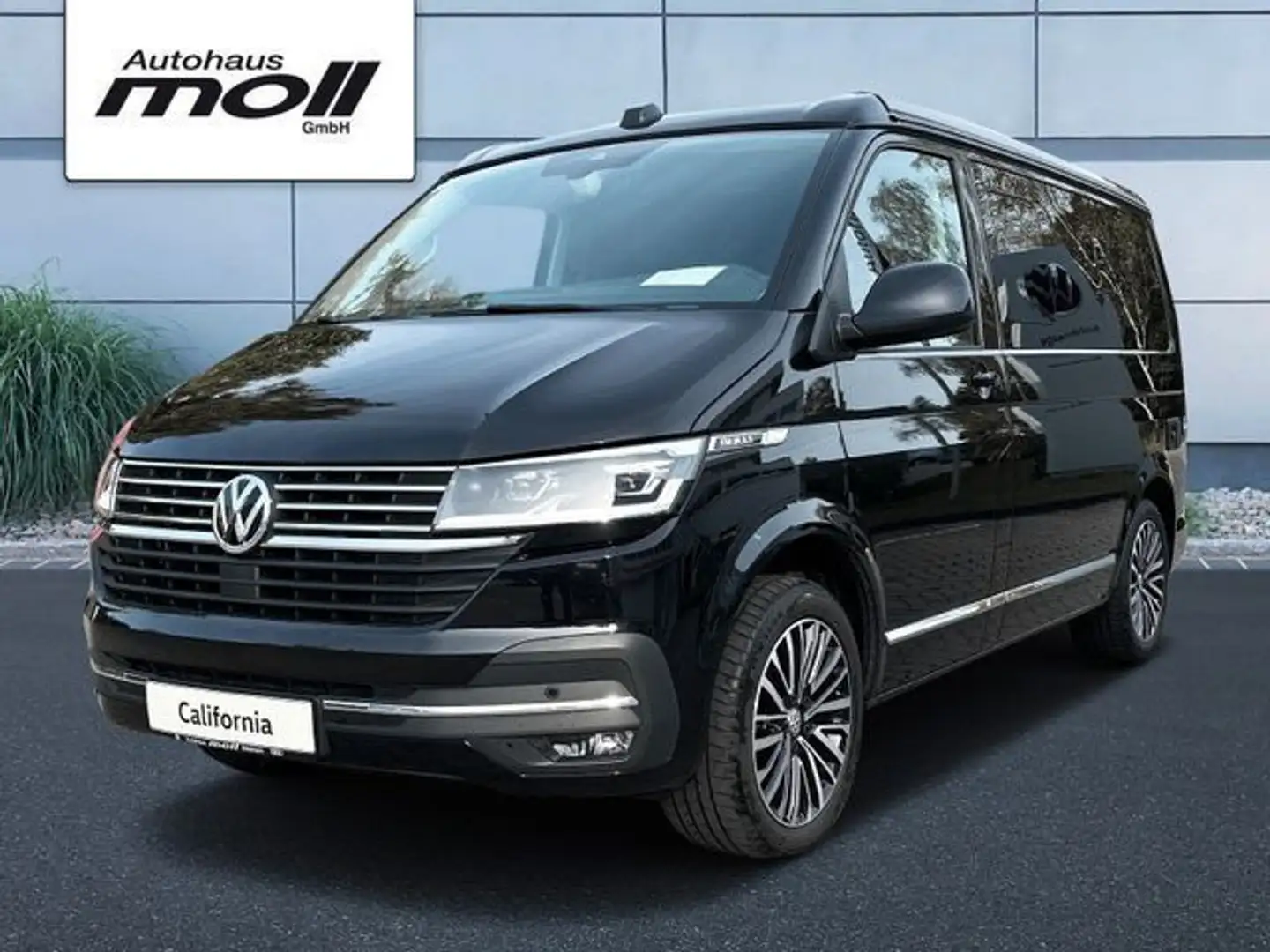 Volkswagen T6.1 California Ocean 2.0 TDI DSG AHK Černá - 1