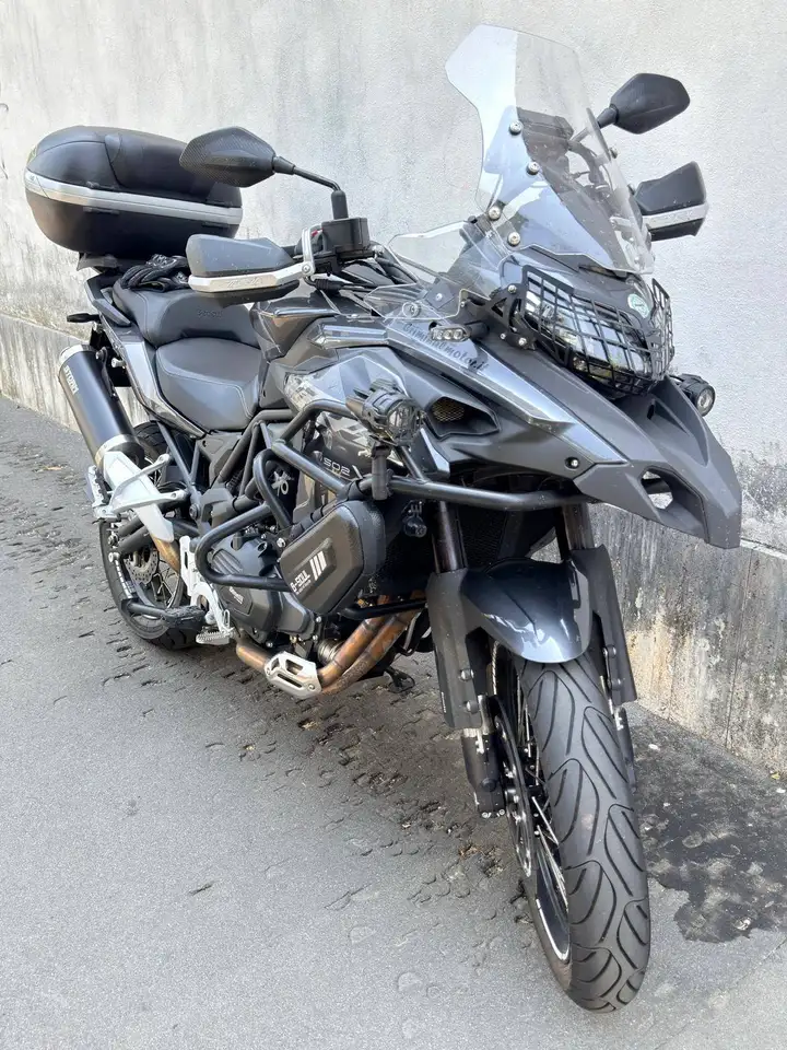 Benelli TRK 702